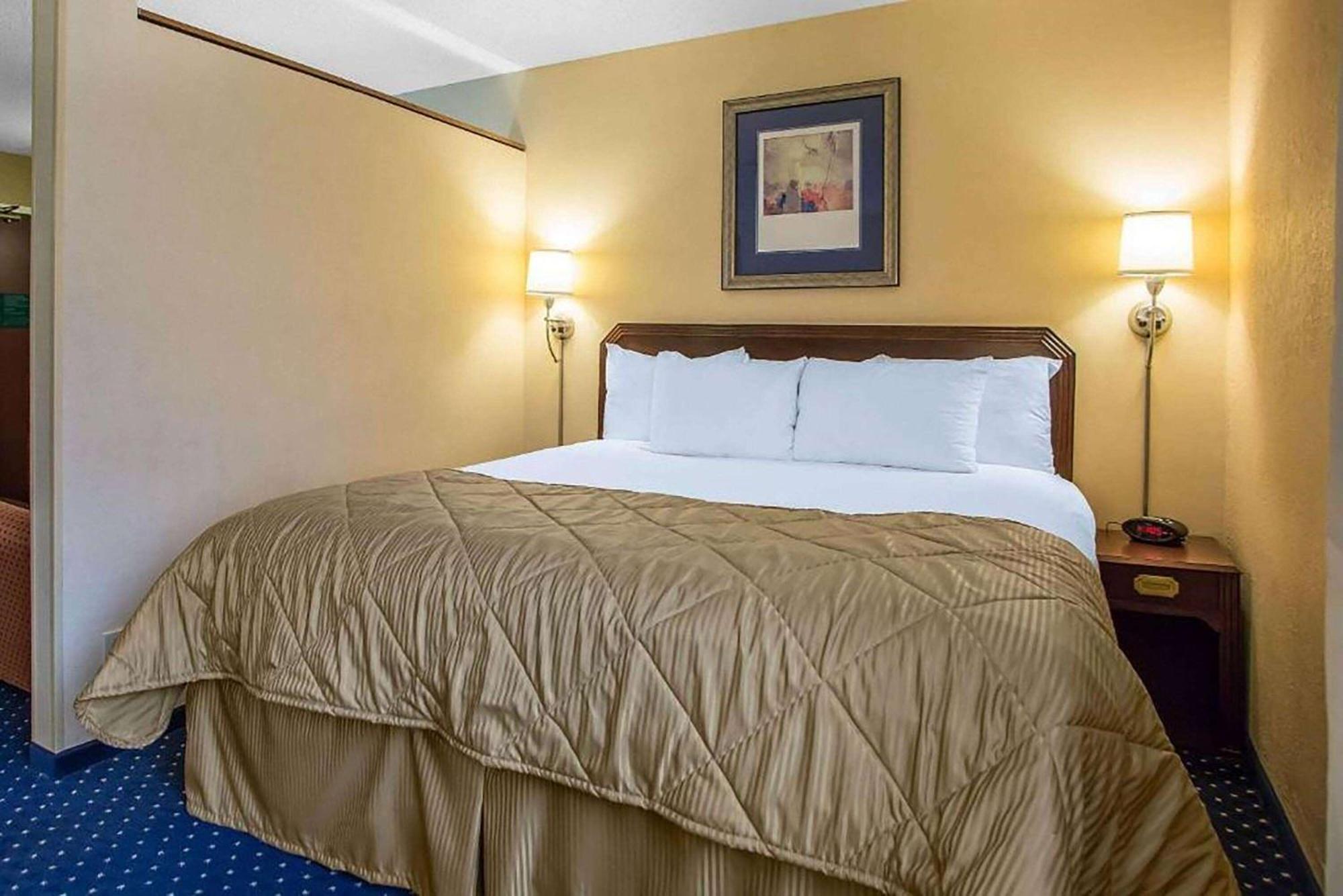 Howard Johnson By Wyndham Merrillville Eksteriør billede